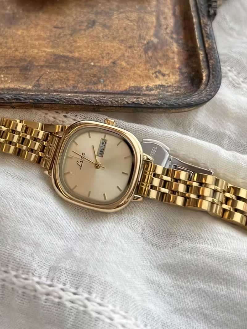Reloj Vintage Lite Dorado Lsutr