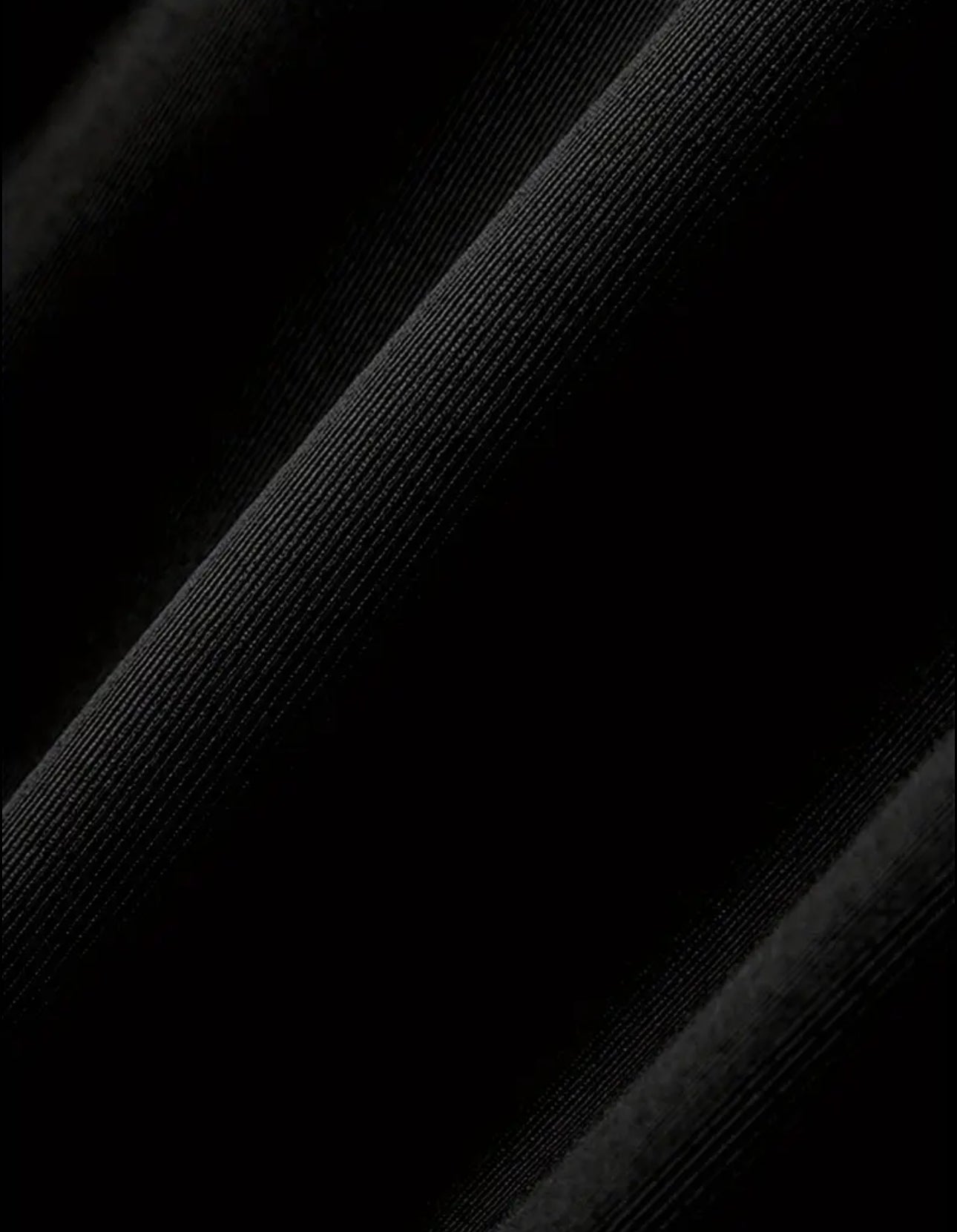 Camisa Negra Open Neck